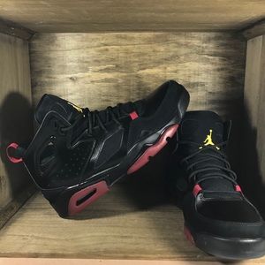 Jordan Flight Club '91 Black Dandelion Varsity Red